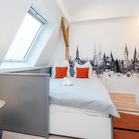 Sadebo Design 2 Schlafzimmer Altstadtnah *
